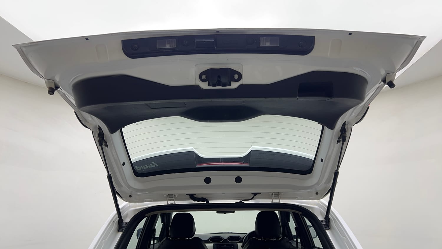Used 2024 Nissan Magnite XL Petrol Manual interior DICKY DOOR OPEN VIEW