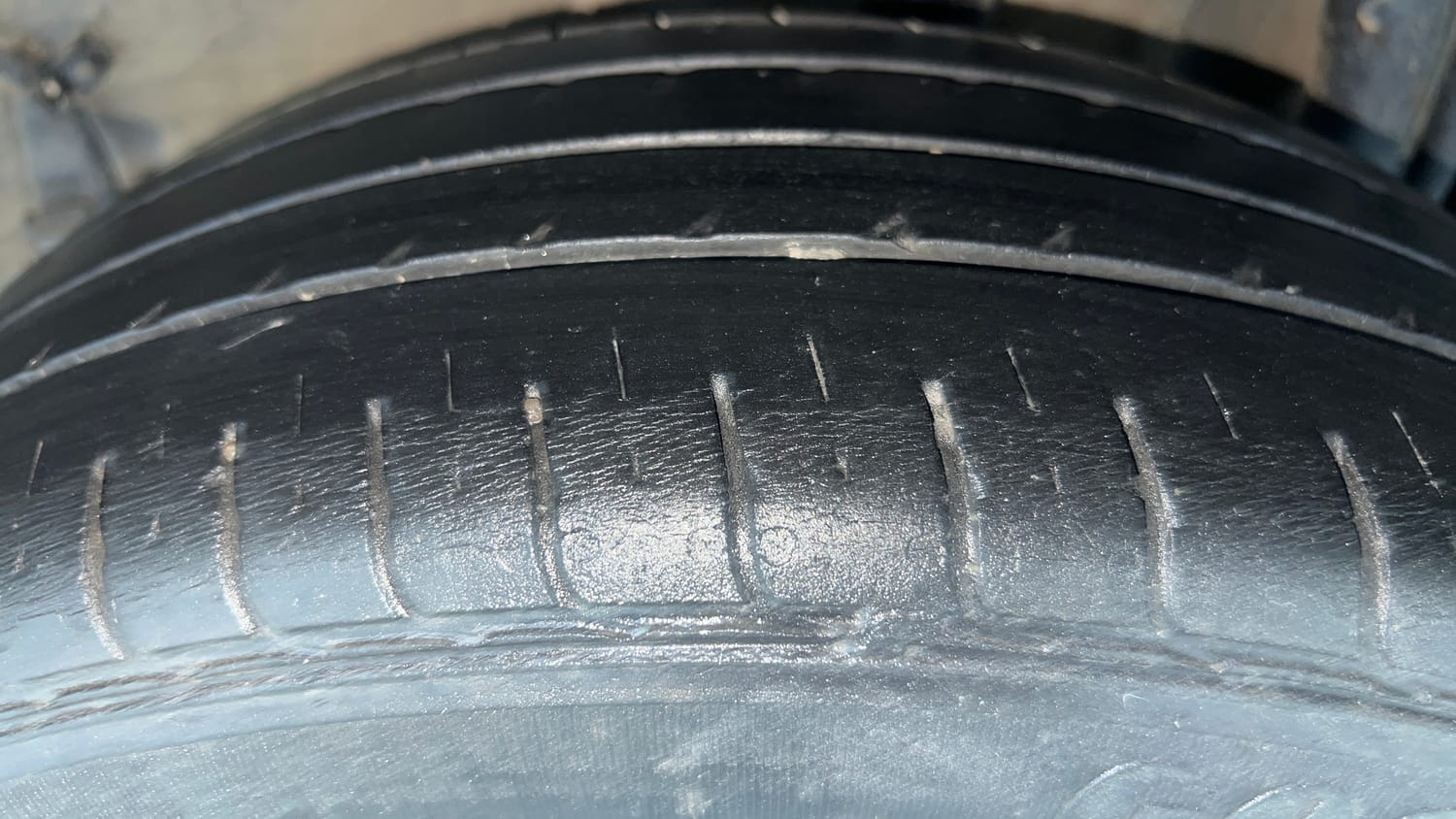 Used 2021 Tata Tiago XZ Plus Petrol Manual tyres LEFT REAR TYRE TREAD VIEW