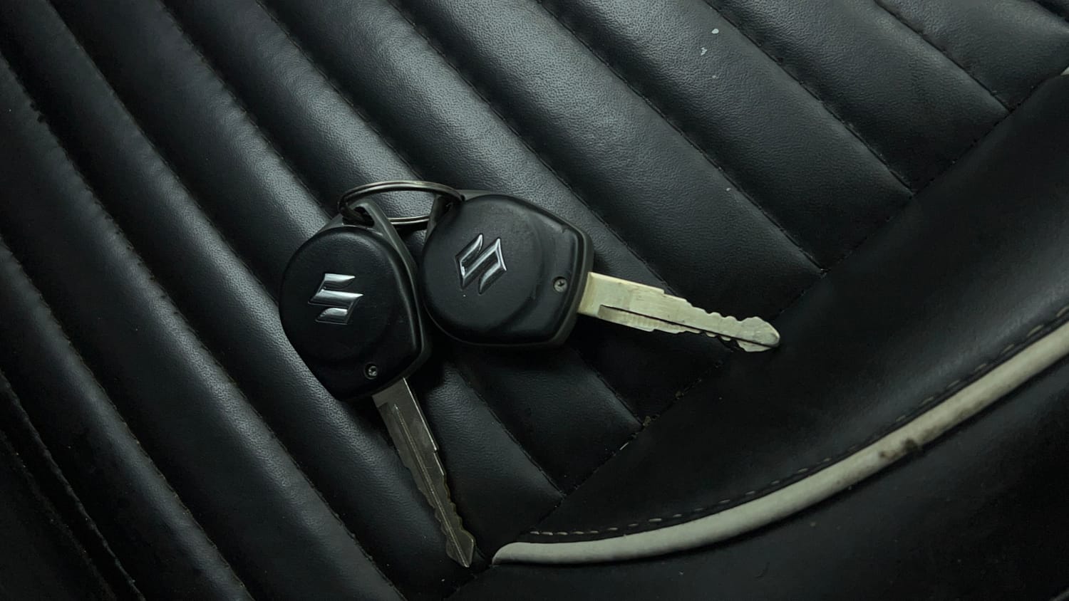 Used 2023 Maruti Suzuki Wagon R VXI 1.0 AGS Petrol Automatic extra CAR KEY VIEW