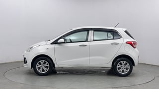 Used 2016 Hyundai Grand i10 Magna 1.2 Kappa VTVT Petrol Manual exterior LEFT SIDE VIEW