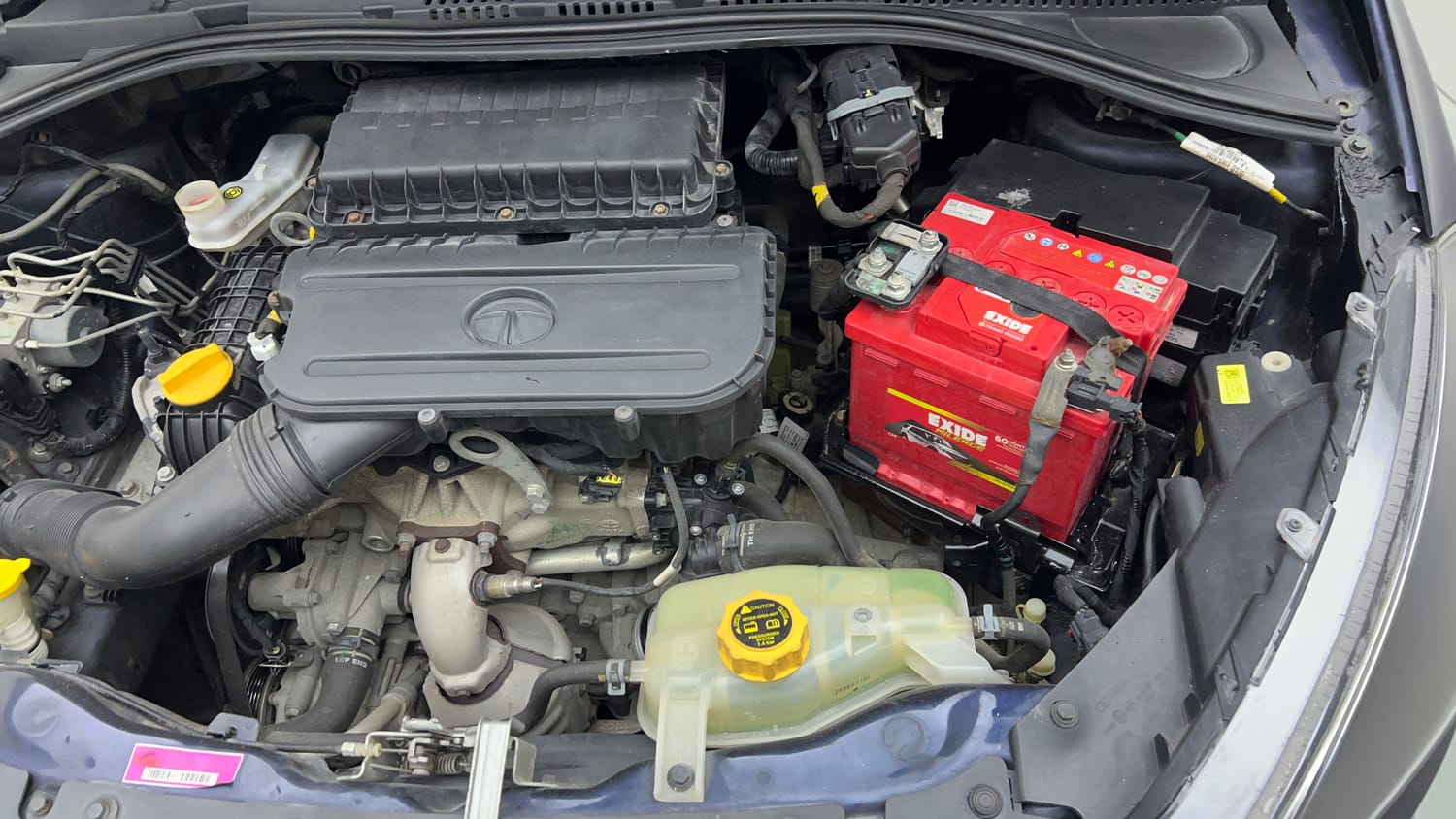 Used 2021 Tata Tiago XZ Plus Petrol Manual engine ENGINE LEFT SIDE VIEW