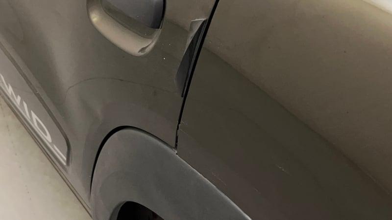 Used 2019 Renault Kwid 1.0 RXT AMT Opt Petrol Automatic dents MINOR SCRATCH