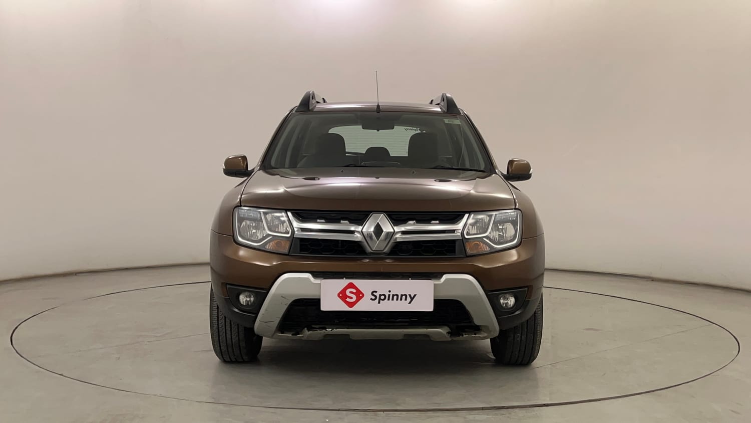 Used 2017 Renault Duster 110 PS RXZ 4X2 MT Diesel Diesel Manual exterior FRONT VIEW