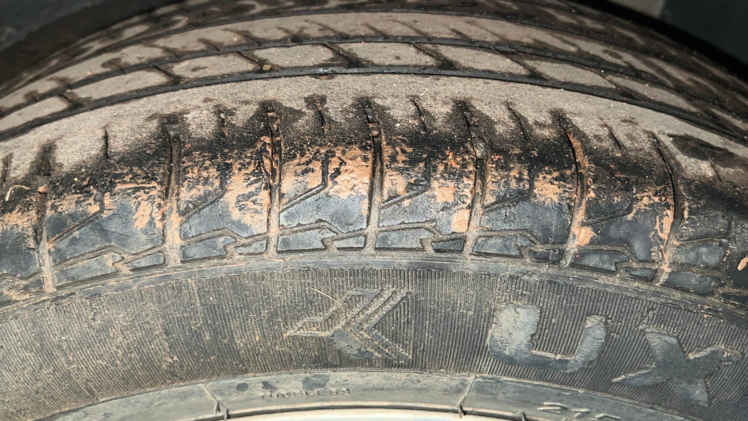Used 2021 Hyundai Creta SX (O) 1.5 Petrol IVT Petrol Automatic tyres LEFT REAR TYRE TREAD VIEW