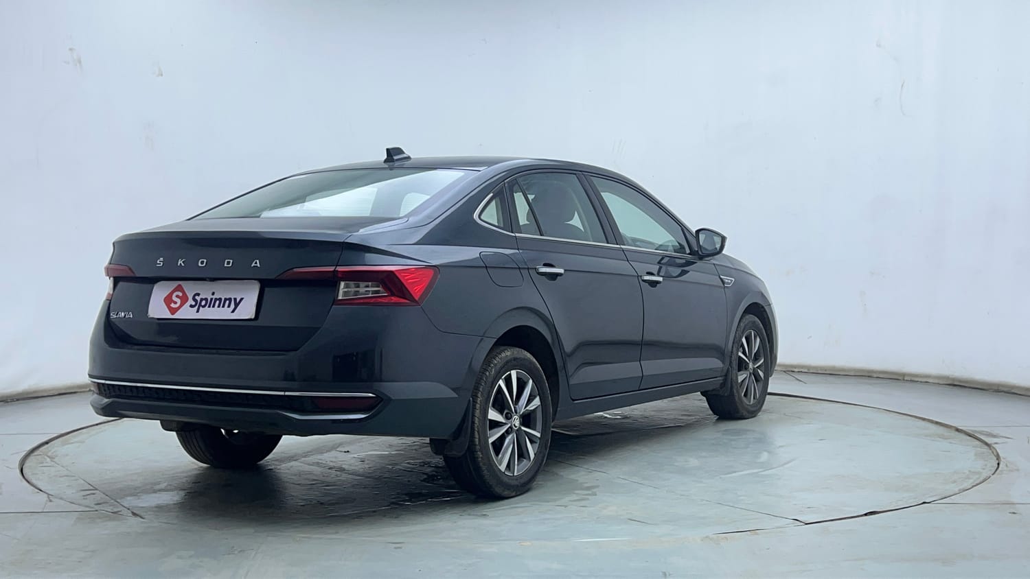 Used 2025 Skoda Slavia Style 1.0L TSI AT Petrol Automatic exterior RIGHT REAR CORNER VIEW