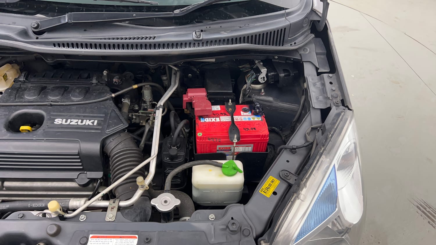 Used 2012 Maruti Suzuki Wagon R 1.0 VXi Petrol Manual engine ENGINE LEFT SIDE VIEW
