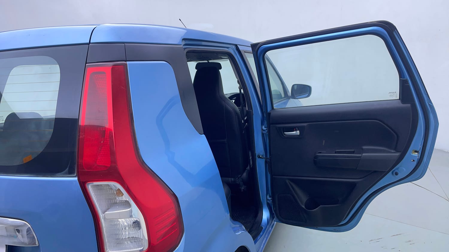 Used 2019 Maruti Suzuki Wagon R ZXi 1.2 AMT Petrol Automatic interior RIGHT REAR DOOR OPEN VIEW