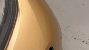 minor_scratch_0