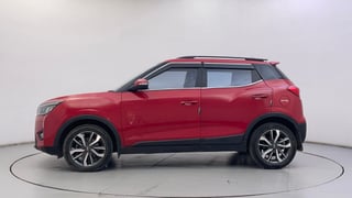 Used 2021 Mahindra XUV 300 W8 (O) 1.2 Petrol Petrol Manual exterior LEFT SIDE VIEW
