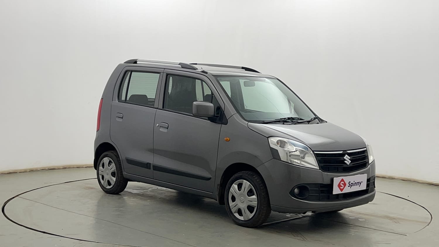 Used 2012 Maruti Suzuki Wagon R 1.0 VXi Petrol Manual exterior RIGHT FRONT CORNER VIEW
