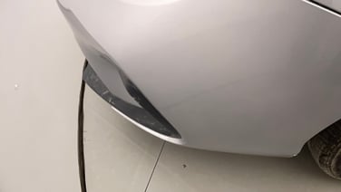 minor_scratch_0