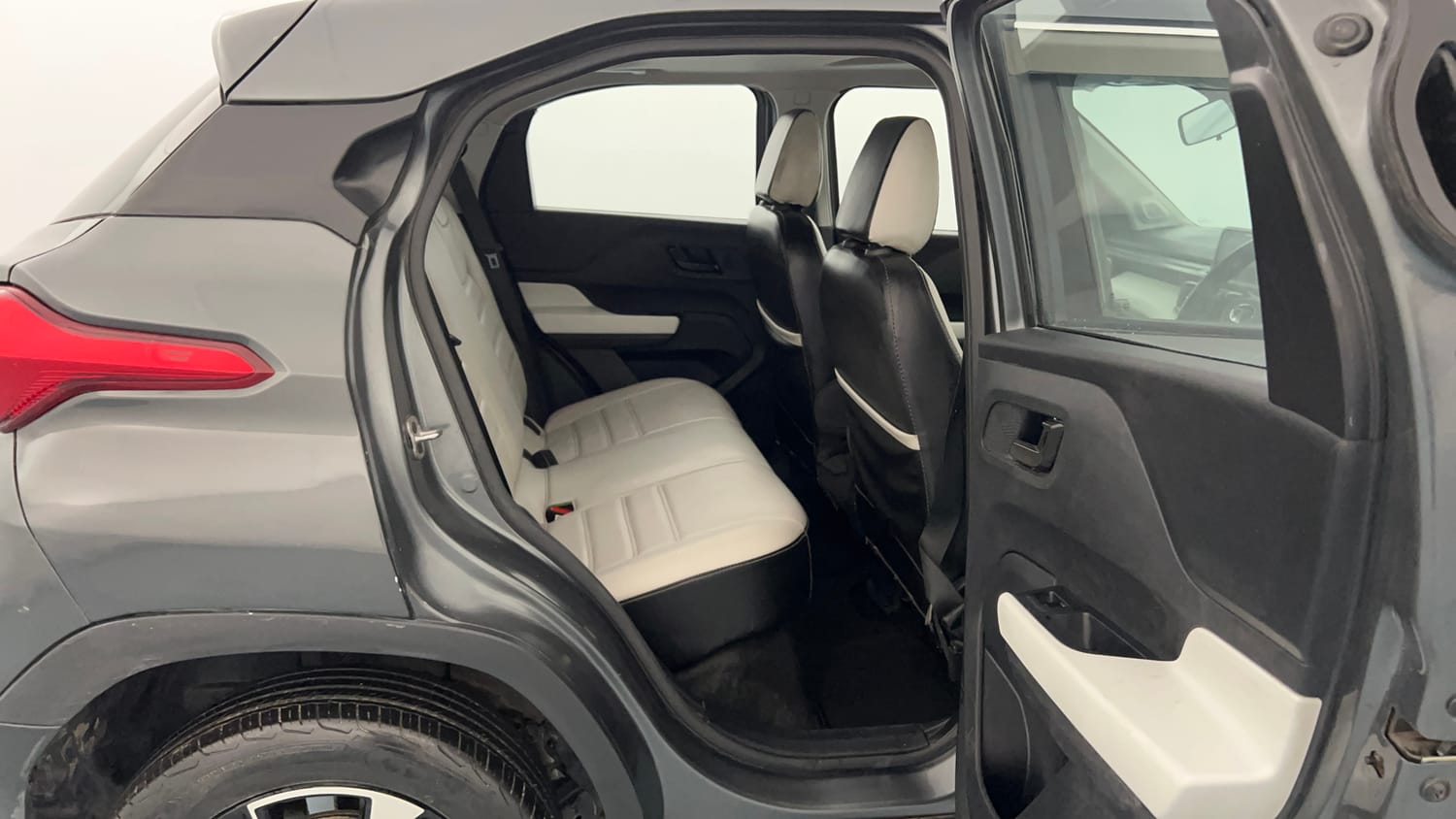 Used 2024 Tata Punch Accomplished Dazzle Sunroof CNG Cng Manual interior RIGHT SIDE REAR DOOR CABIN VIEW