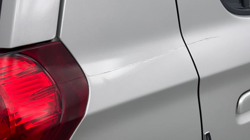Used 2022 Maruti Suzuki Alto 800 VXi Petrol Manual dents MINOR DENT