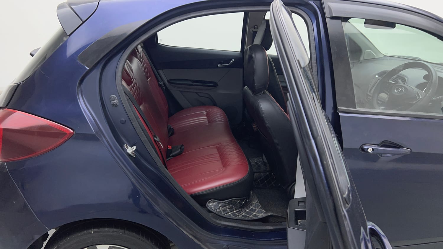 Used 2021 Tata Tiago XZ Plus Petrol Manual interior RIGHT SIDE REAR DOOR CABIN VIEW