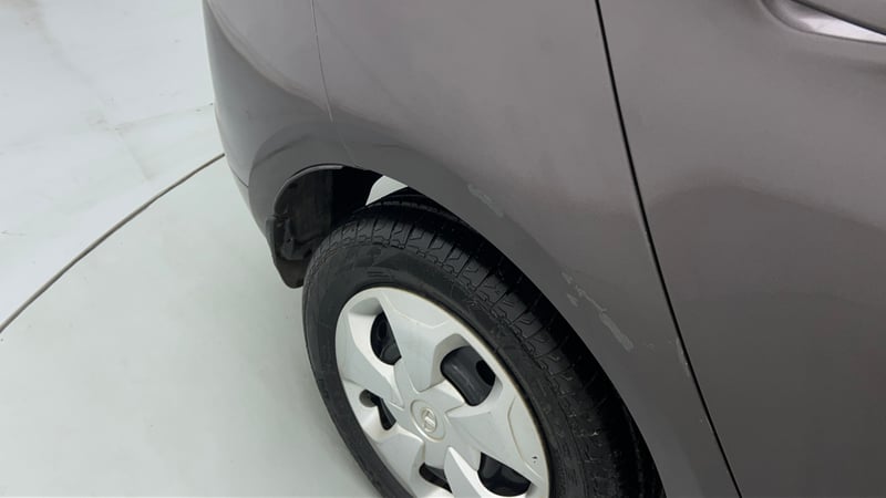 Used 2018 Tata Tigor Revotron XT Petrol Manual dents MINOR SCRATCH