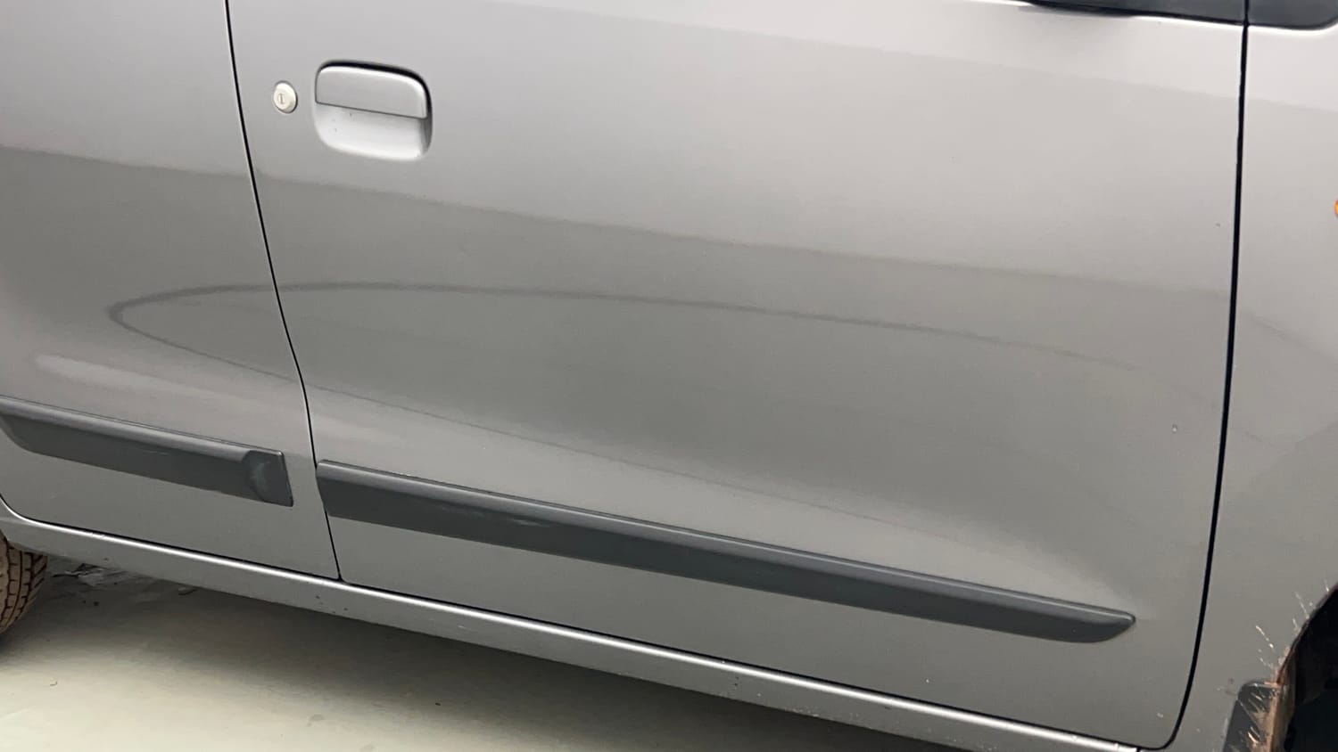 Used 2012 Maruti Suzuki Wagon R 1.0 VXi Petrol Manual dents MINOR DENT