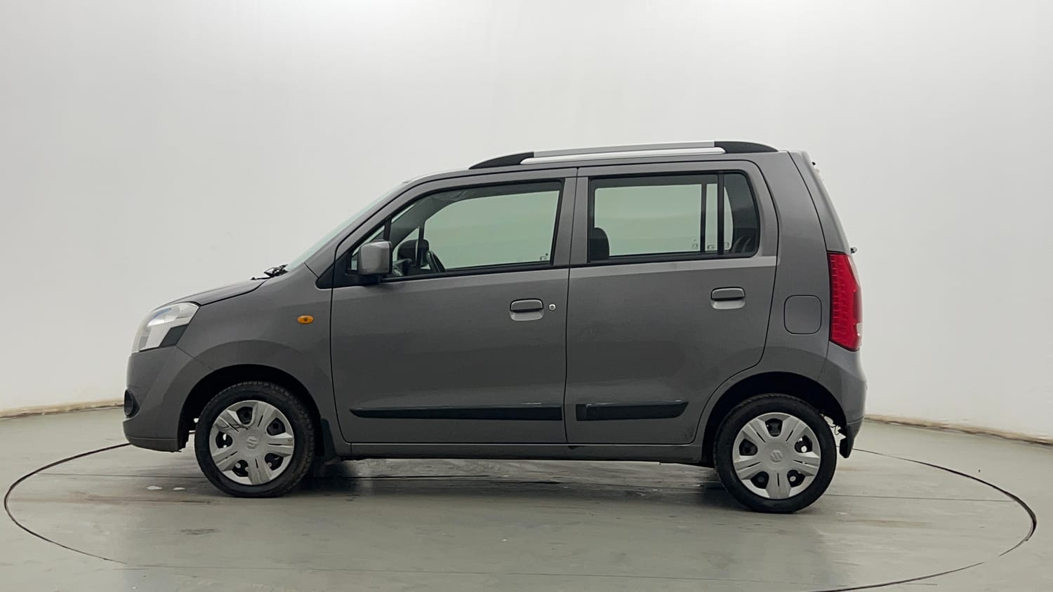 Used 2012 Maruti Suzuki Wagon R 1.0 VXi Petrol Manual exterior LEFT SIDE VIEW