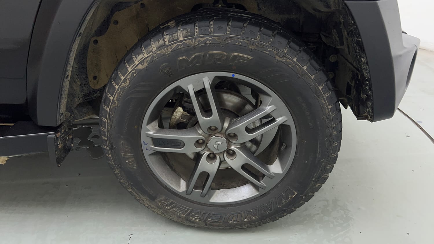 Used 2024 Mahindra Thar LX Hard Top Petrol AT RWD Petrol Automatic tyres RIGHT FRONT TYRE RIM VIEW