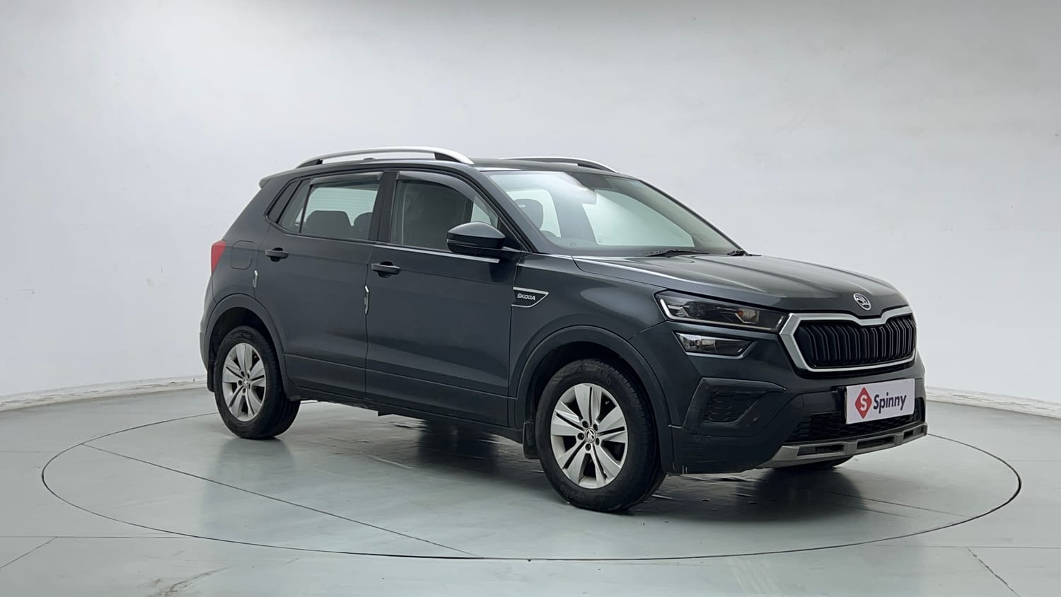 Used 2023 Skoda Kushaq Ambition 1.5L TSI MT Petrol Manual exterior RIGHT FRONT CORNER VIEW