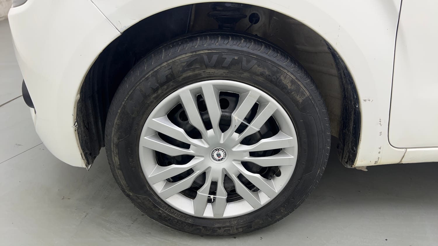 Used 2023 Maruti Suzuki Wagon R VXI 1.0 AGS Petrol Automatic tyres LEFT FRONT TYRE RIM VIEW