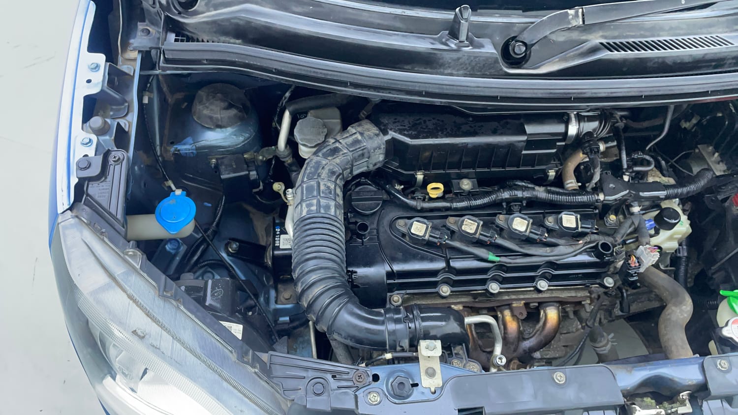 Used 2019 Maruti Suzuki Wagon R ZXi 1.2 AMT Petrol Automatic engine ENGINE RIGHT SIDE VIEW