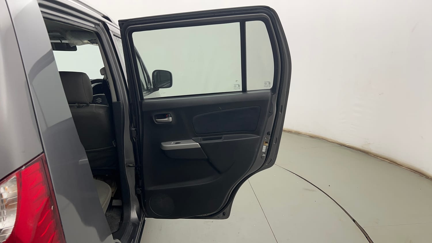 Used 2012 Maruti Suzuki Wagon R 1.0 VXi Petrol Manual interior RIGHT REAR DOOR OPEN VIEW