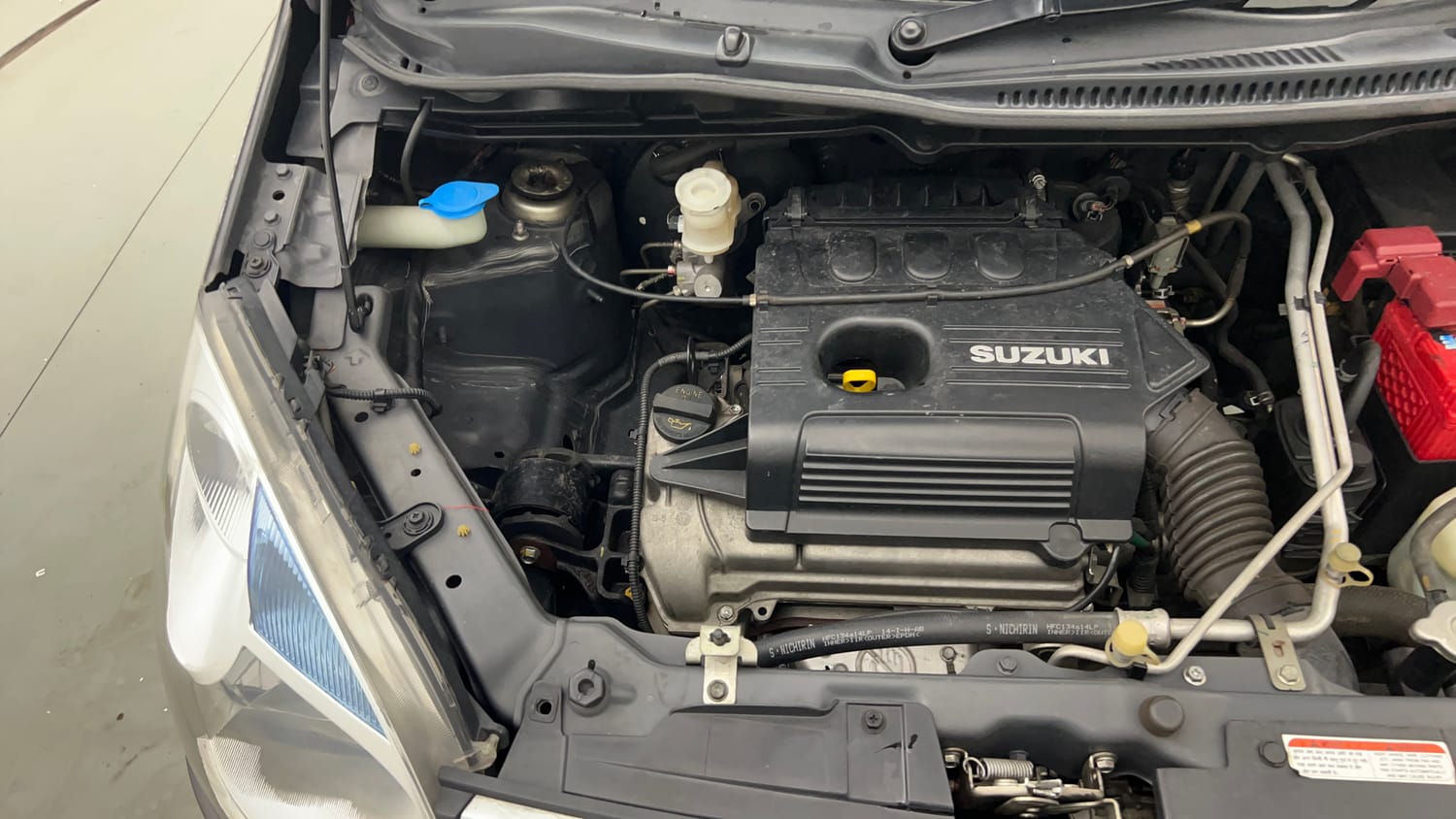 Used 2012 Maruti Suzuki Wagon R 1.0 VXi Petrol Manual engine ENGINE RIGHT SIDE VIEW