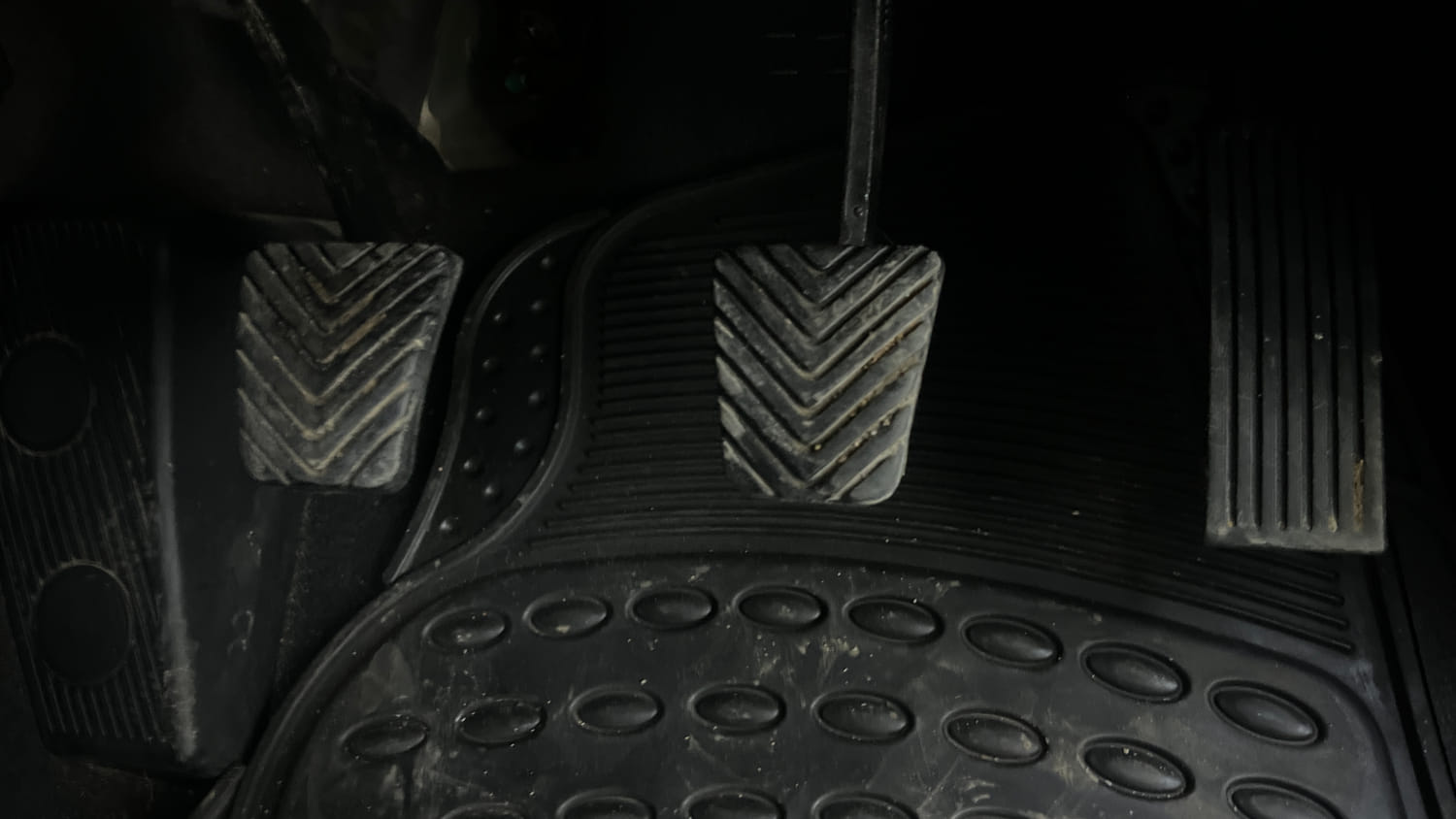 Used 2012 Hyundai i20 Sportz 1.2 Petrol Manual interior PEDALS VIEW