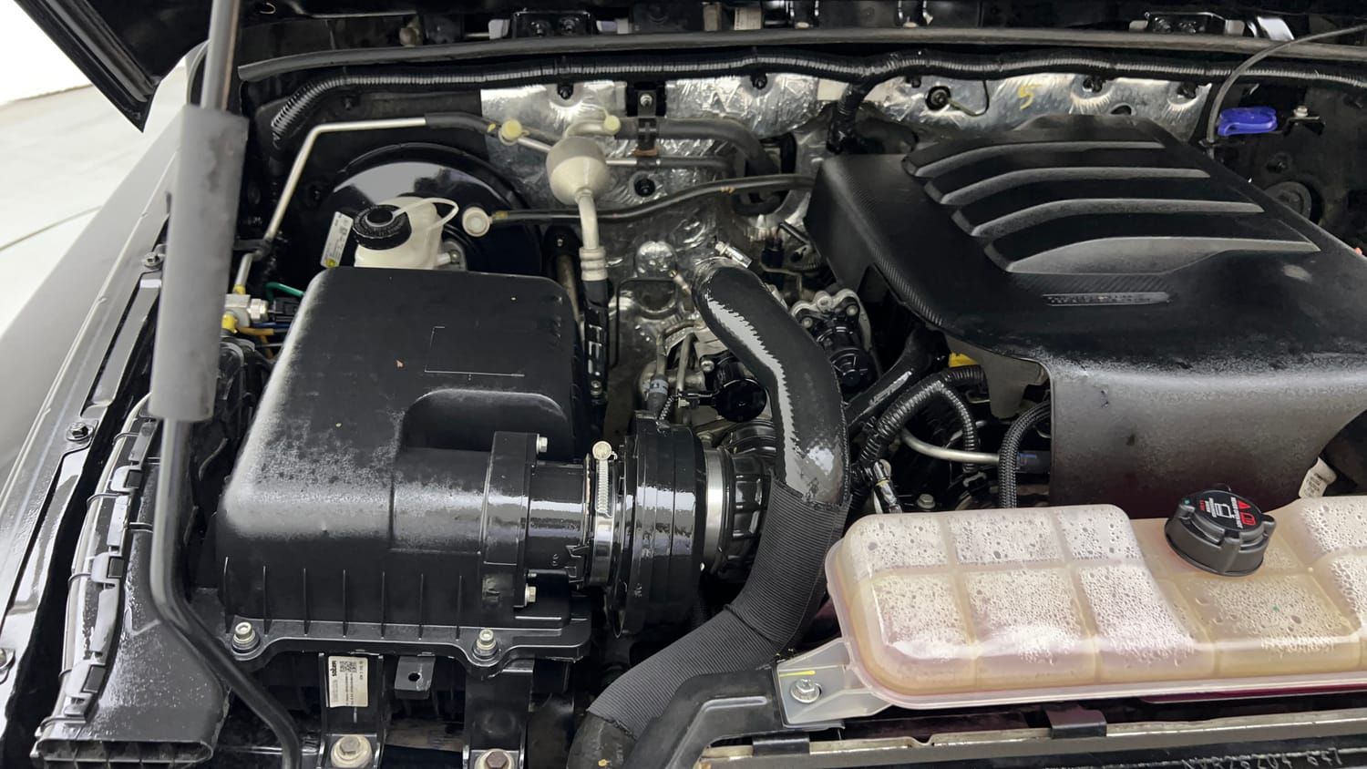 Used 2024 Mahindra Thar LX Hard Top Petrol AT RWD Petrol Automatic engine ENGINE RIGHT SIDE VIEW