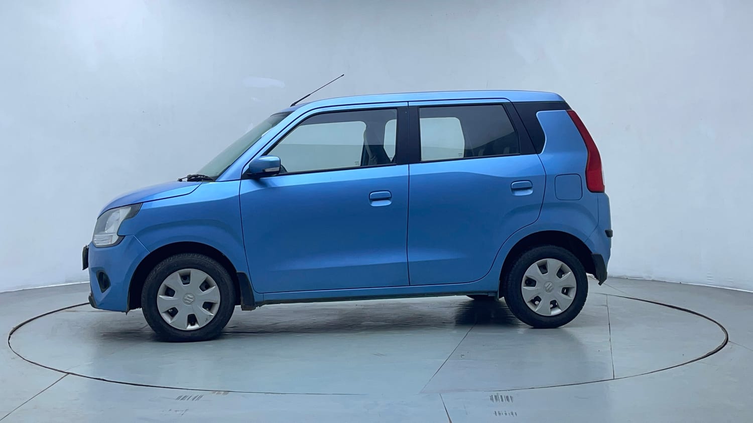 Used 2019 Maruti Suzuki Wagon R ZXi 1.2 AMT Petrol Automatic exterior LEFT SIDE VIEW