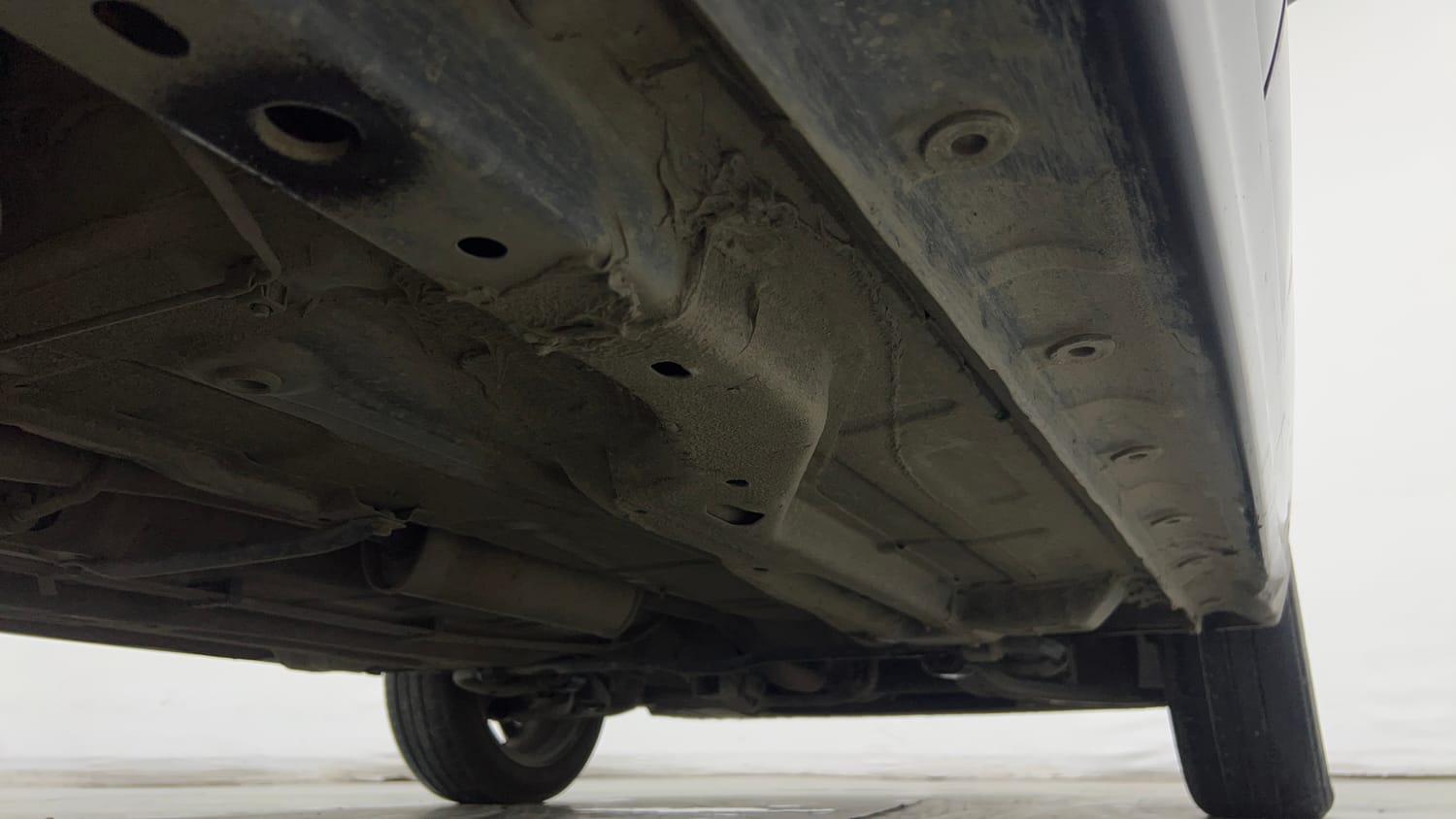 Used 2021 Tata Tiago XZ Plus Petrol Manual extra REAR RIGHT UNDERBODY VIEW