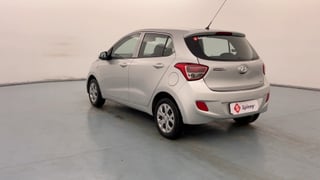 Used 2015 null Petrol Manual exterior LEFT REAR CORNER VIEW