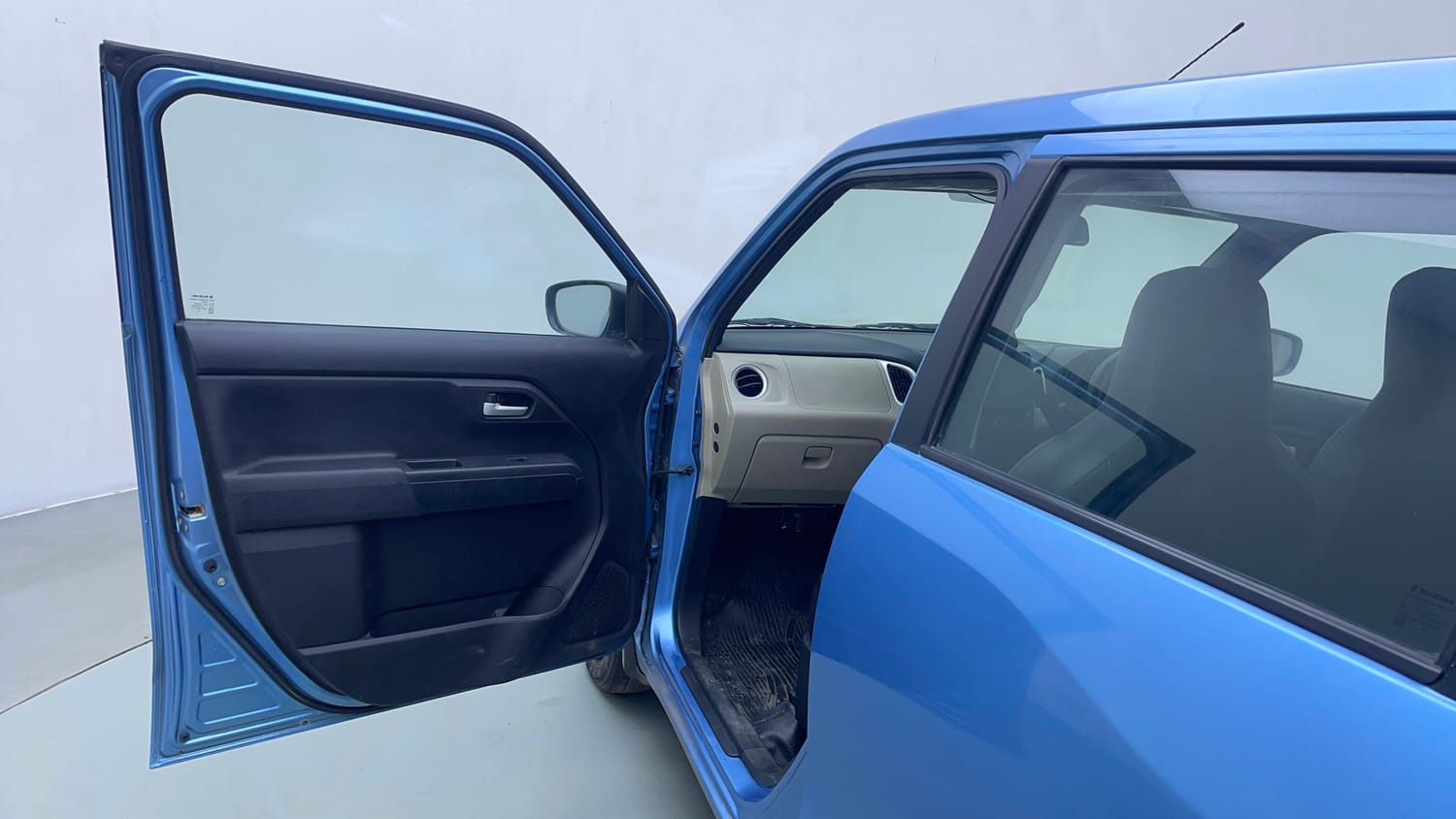 Used 2019 Maruti Suzuki Wagon R ZXi 1.2 AMT Petrol Automatic interior LEFT FRONT DOOR OPEN VIEW