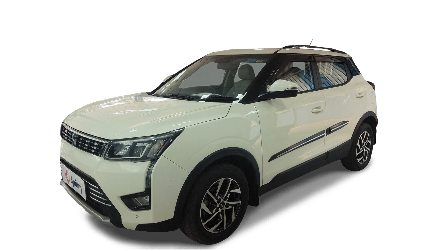 Used 2023 Mahindra XUV 300 W8 (O) 1.2 Petrol Petrol Manual Image
