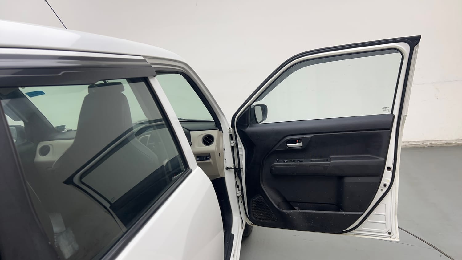 Used 2023 Maruti Suzuki Wagon R VXI 1.0 AGS Petrol Automatic interior RIGHT FRONT DOOR OPEN VIEW