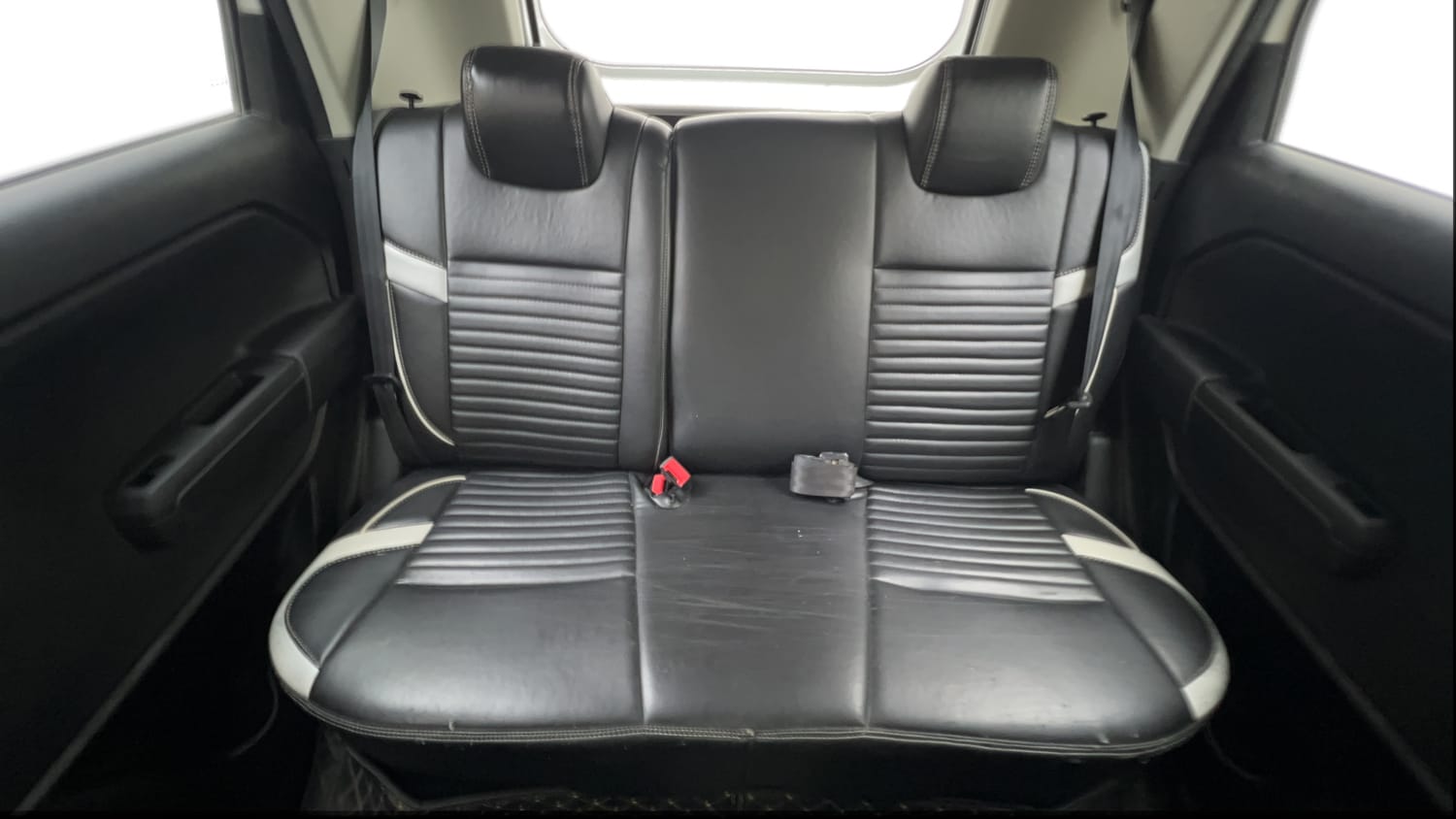 Used 2023 Maruti Suzuki Wagon R VXI 1.0 AGS Petrol Automatic interior REAR SEAT CONDITION VIEW
