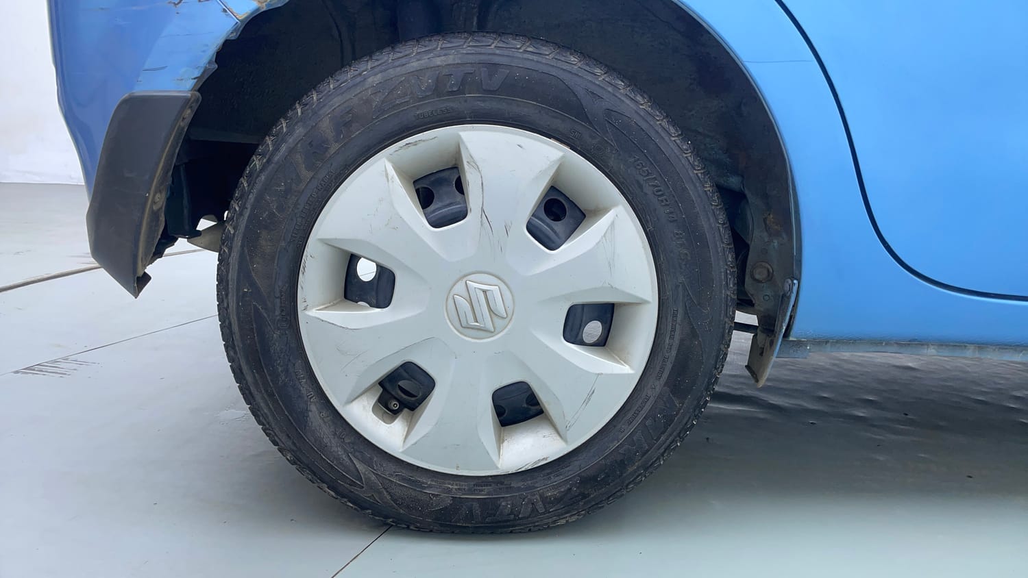 Used 2019 Maruti Suzuki Wagon R ZXi 1.2 AMT Petrol Automatic tyres RIGHT REAR TYRE RIM VIEW