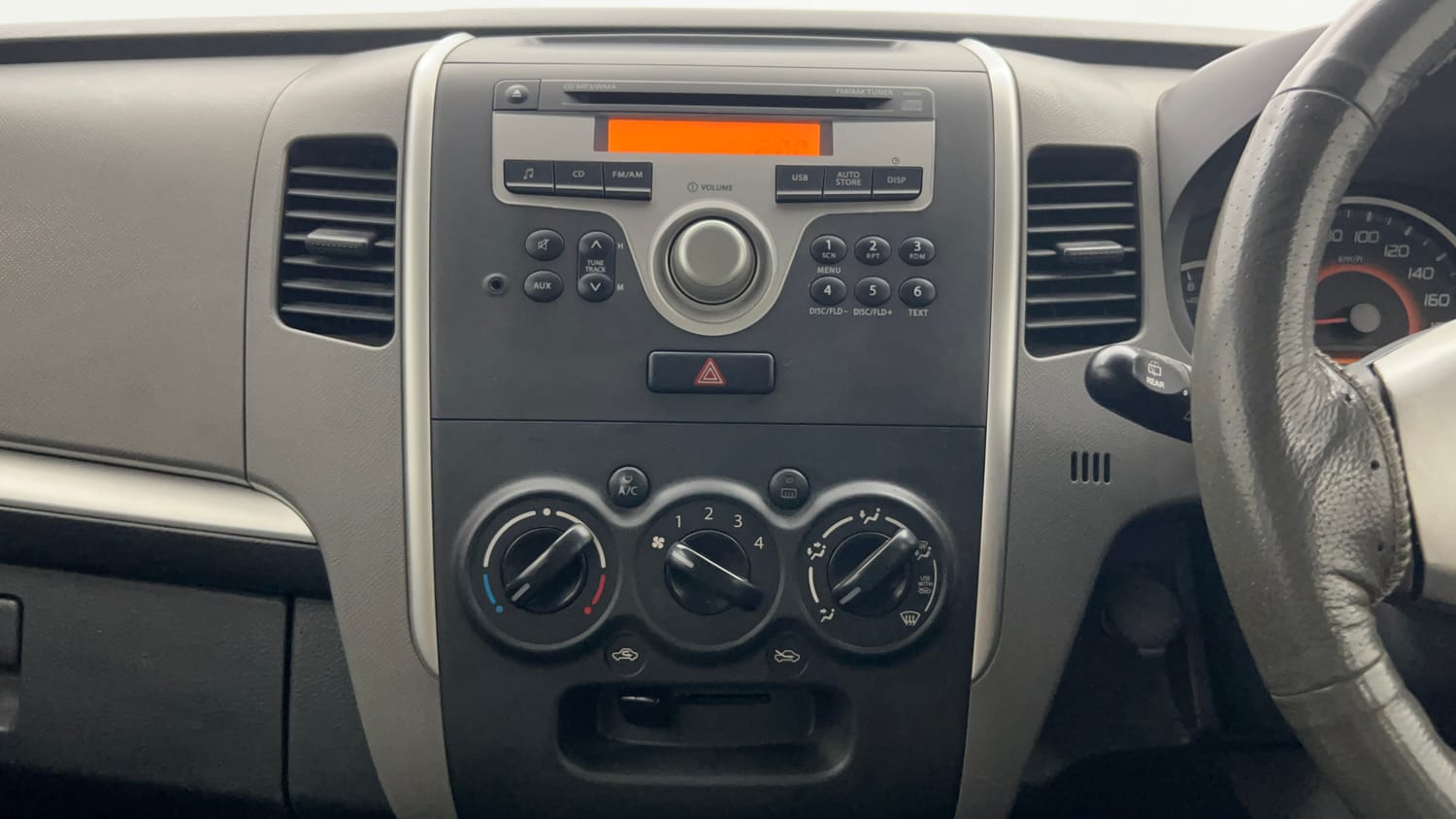 Used 2012 Maruti Suzuki Wagon R 1.0 VXi Petrol Manual interior MUSIC SYSTEM & AC CONTROL VIEW