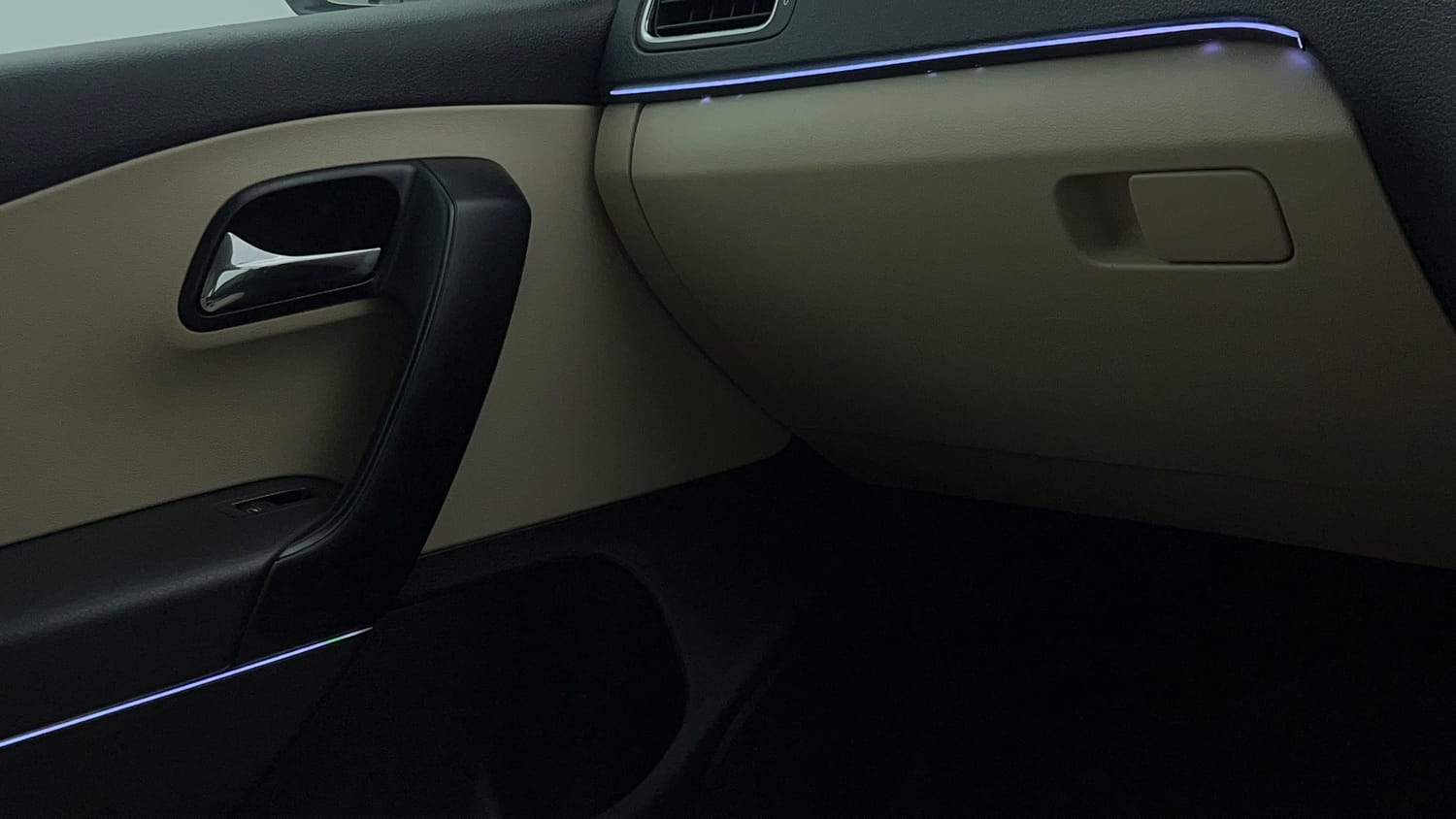 Used 2022 Skoda Rapid Style Petrol Manual top_features Ambient interior lighting