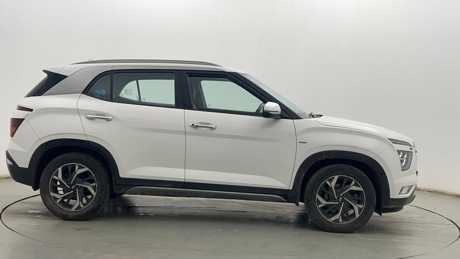 Used 2021 Hyundai Creta SX (O) 1.5 Petrol IVT Petrol Automatic exterior RIGHT SIDE VIEW