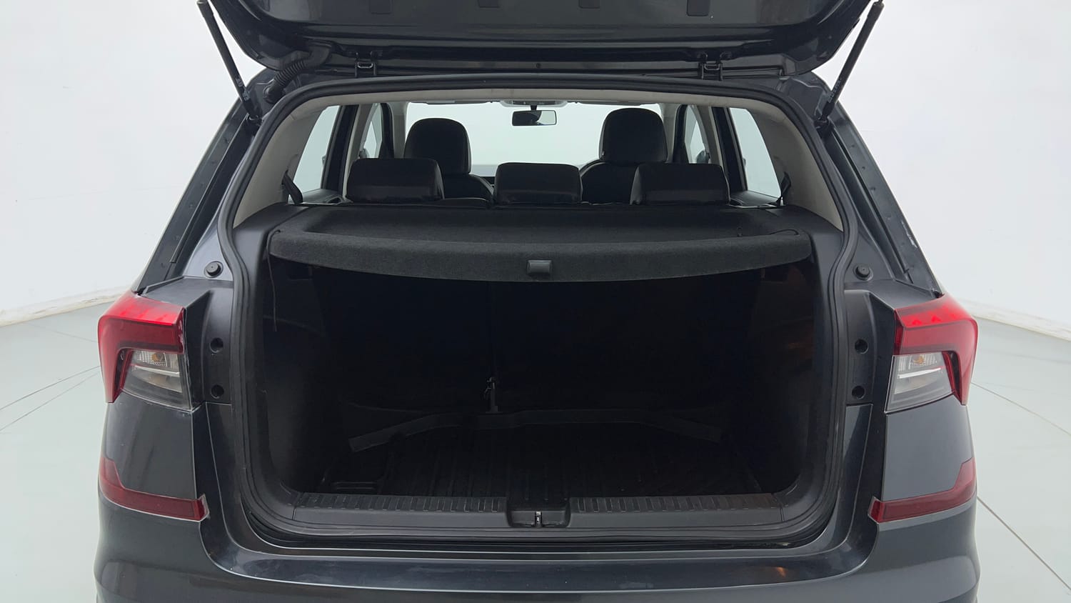 Used 2023 Skoda Kushaq Ambition 1.5L TSI MT Petrol Manual interior DICKY INSIDE VIEW