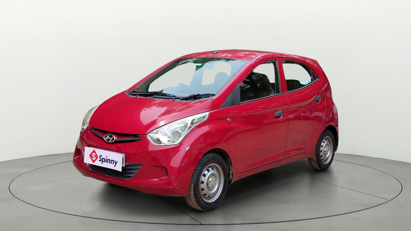 Used 2017 Hyundai Eon Era + Petrol Manual exterior LEFT FRONT CORNER VIEW