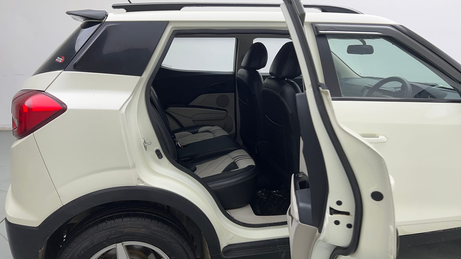 Used 2023 Mahindra XUV 300 W6 1.5 Diesel Diesel Manual interior RIGHT SIDE REAR DOOR CABIN VIEW