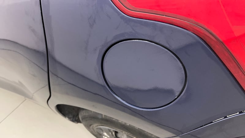 Used 2019 Maruti Suzuki Swift VXi Petrol Manual dents MINOR SCRATCH