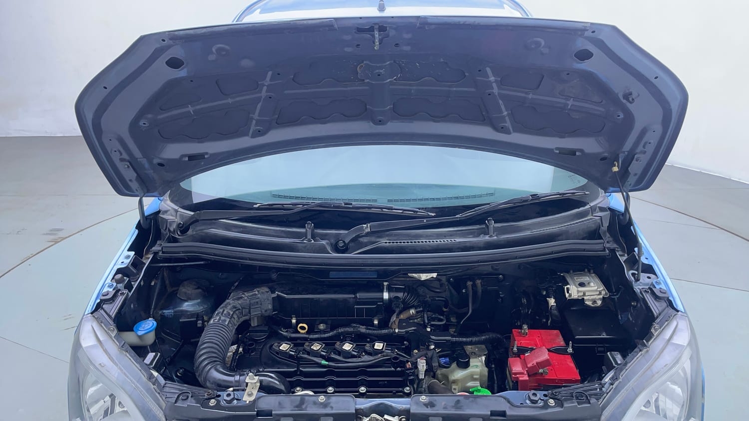 Used 2019 Maruti Suzuki Wagon R ZXi 1.2 AMT Petrol Automatic engine ENGINE & BONNET OPEN FRONT VIEW