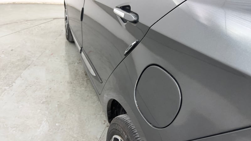 Used 2022 Tata Tigor XZ CNG Cng Manual dents MINOR DENT