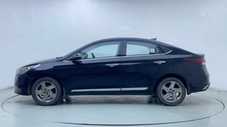 Used 2021 Hyundai Verna SX 1.5 MPi Petrol Manual exterior LEFT SIDE VIEW