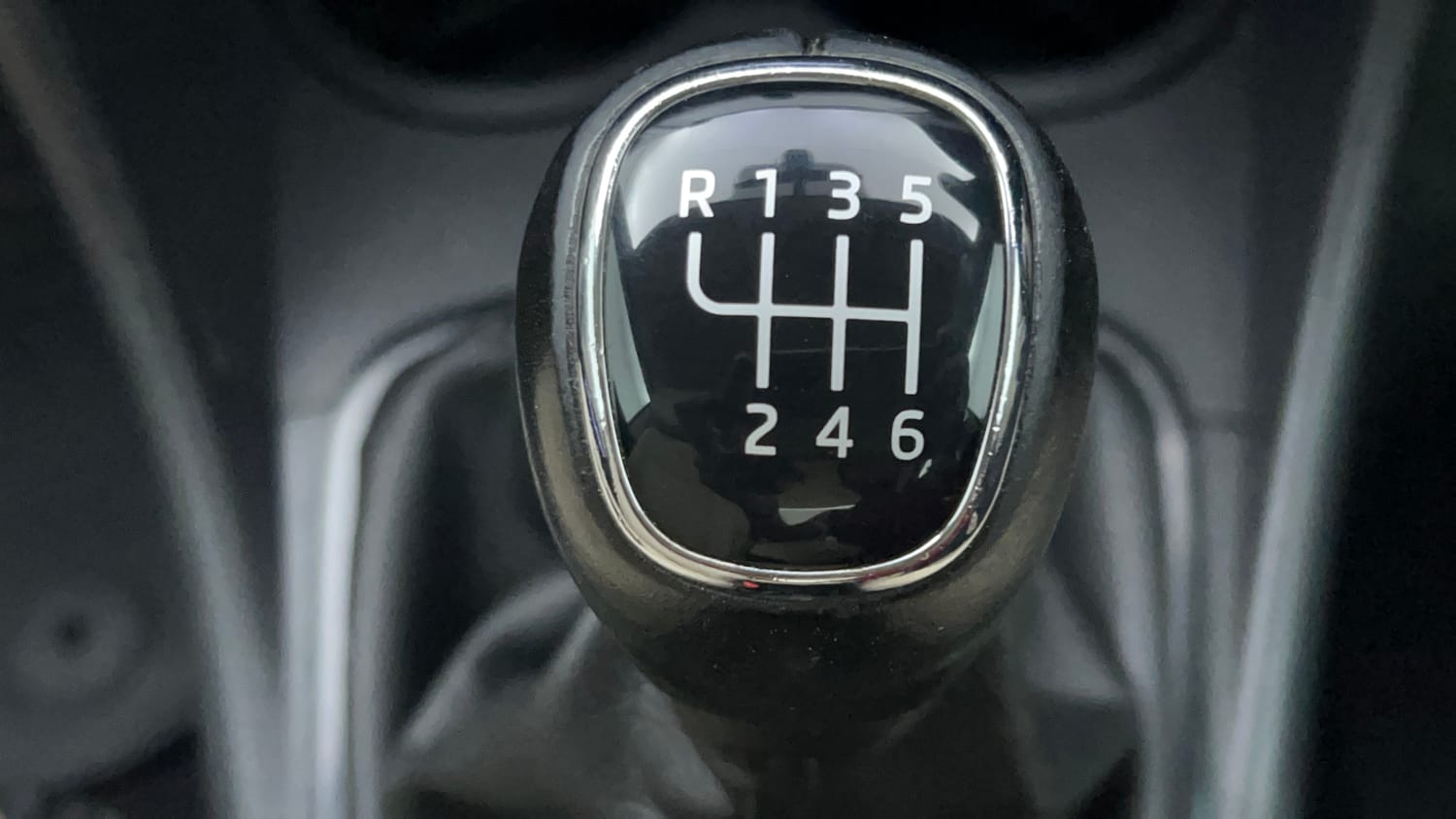 Used 2022 Skoda Rapid Style Petrol Manual interior GEAR  KNOB VIEW