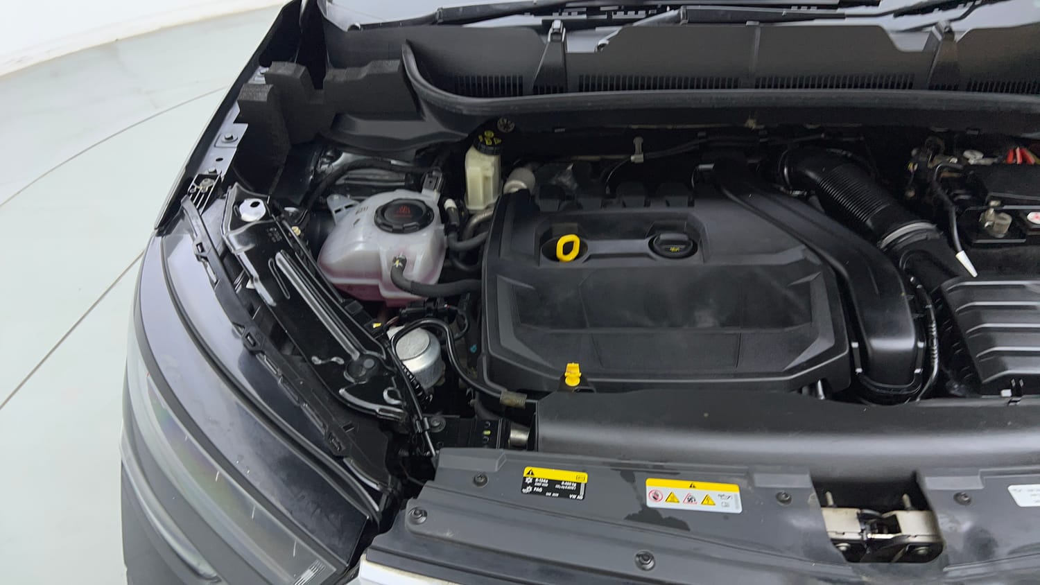 Used 2023 Skoda Kushaq Ambition 1.5L TSI MT Petrol Manual engine ENGINE RIGHT SIDE VIEW