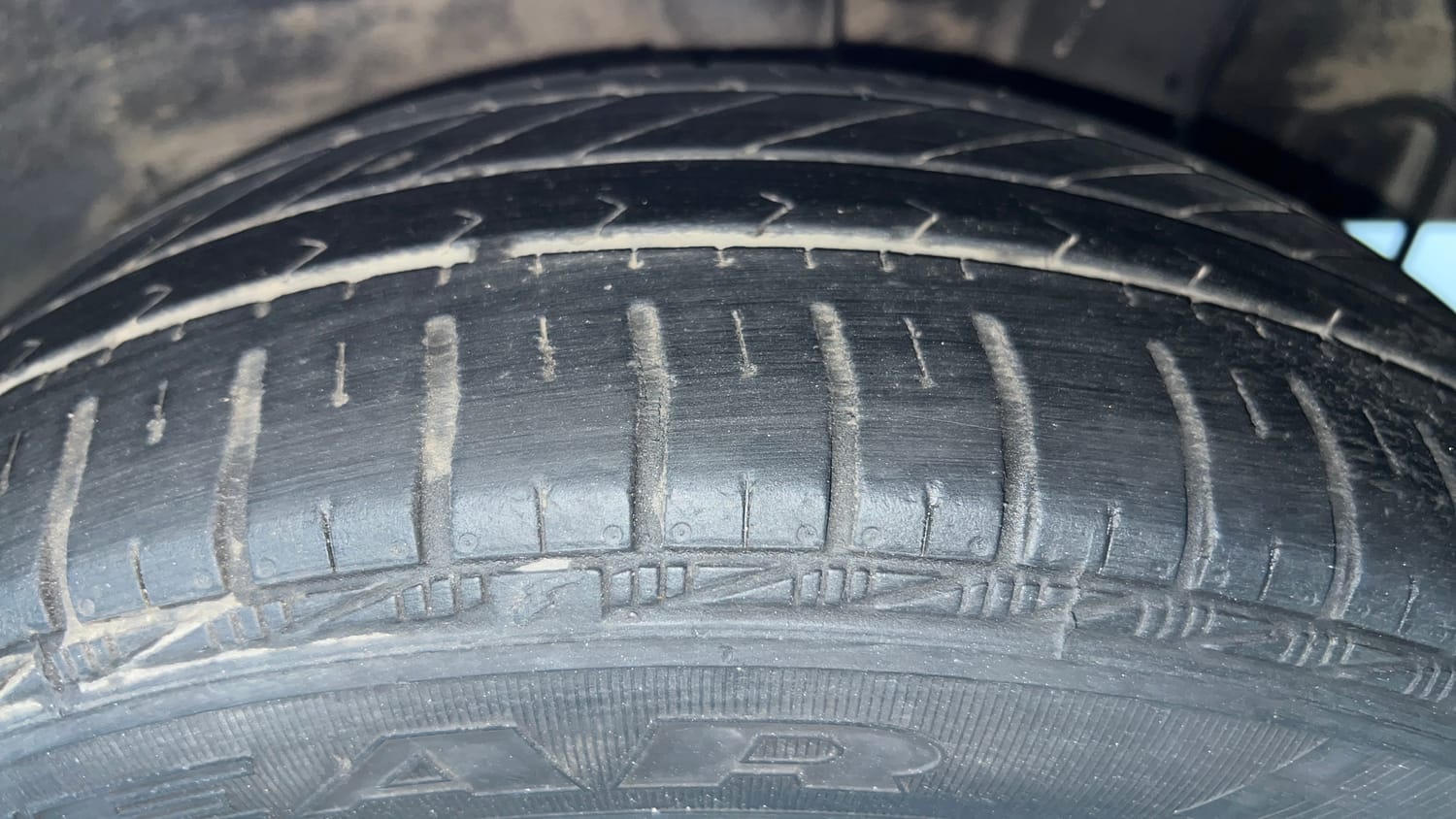 Used 2017 Hyundai Grand i10 Sportz 1.2 Kappa VTVT Petrol Manual tyres LEFT REAR TYRE TREAD VIEW